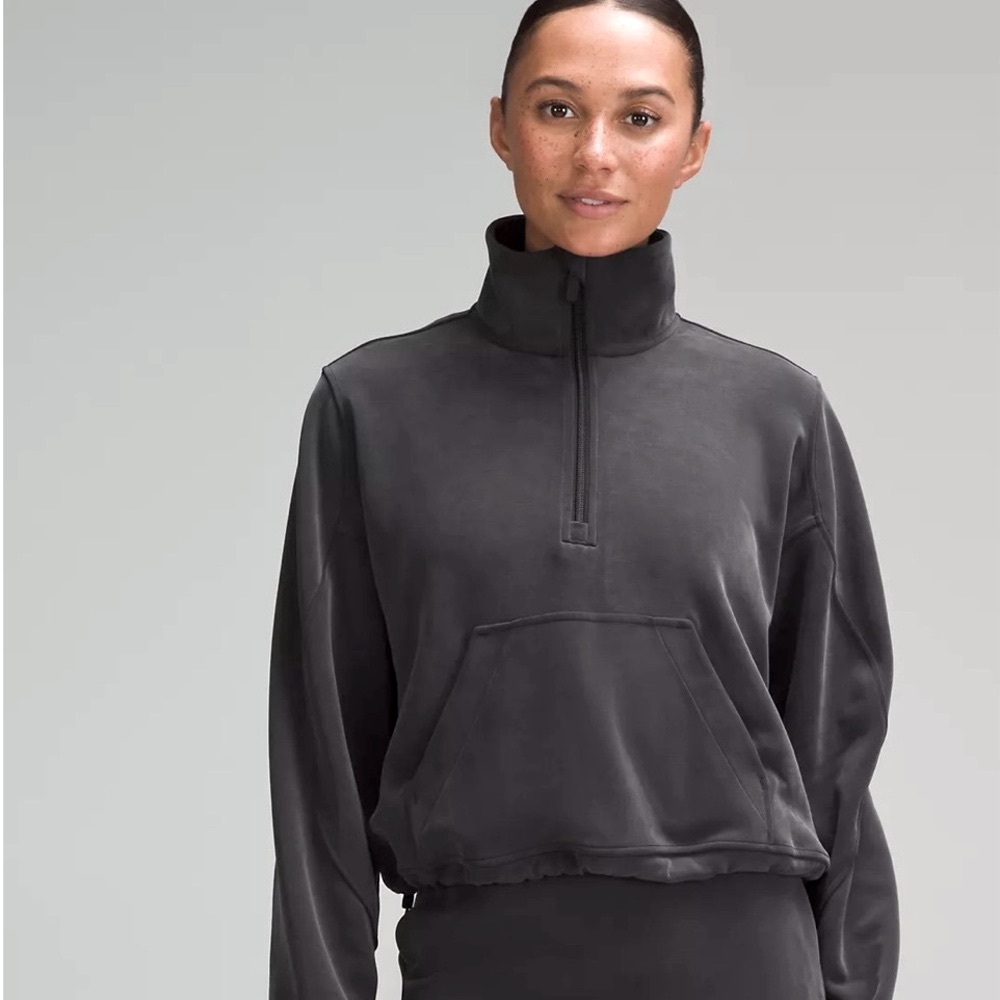 NWOT Lululemon Brushed Softstreme Half Zip black size 2